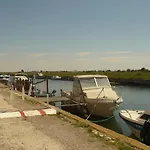 La Petite Maison Au Bord Du Canal T2 - 3etoiles - فيلة فرونتينيان
