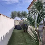La Petite Maison Au Bord Du Canal T2 - 3etoiles - *