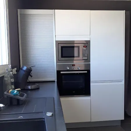 La Petite Maison Au Bord Du Canal T2 - 3etoiles -