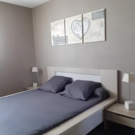 Villa La Petite Maison Au Bord Du Canal T2 - 3etoiles -