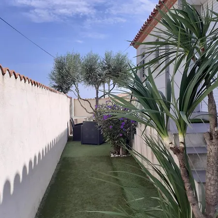 La Petite Maison Au Bord Du Canal T2 - 3étoiles - *